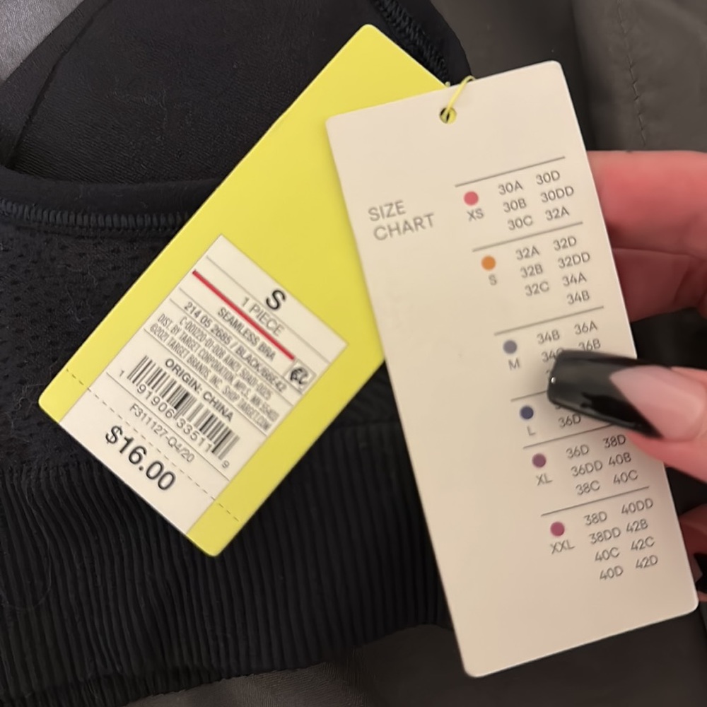 NWT Sports bra - Picture 3 of 3